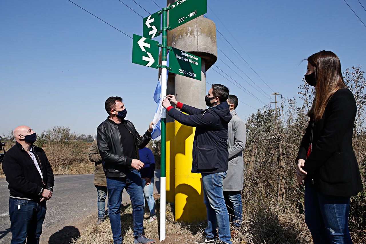 Homenaje: Raimundo habilitó la designación de Gobernador Binner a una arteria recientemente asfaltada