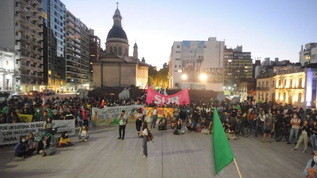 Movilización por la crisis del cambio climático y la Ley de Humedales