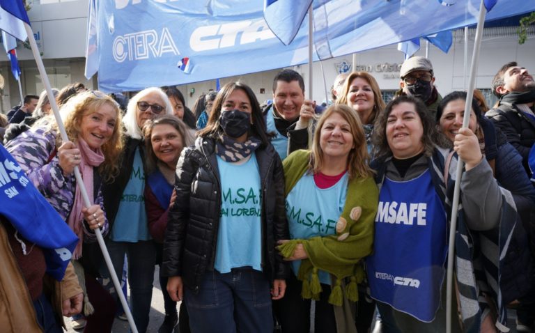 La Provincia convocó a docentes para discutir salarios