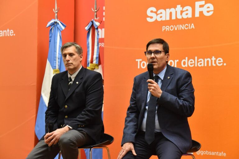 Provincia pagará por complementaria el aumento de julio a todos los docentes y administración central