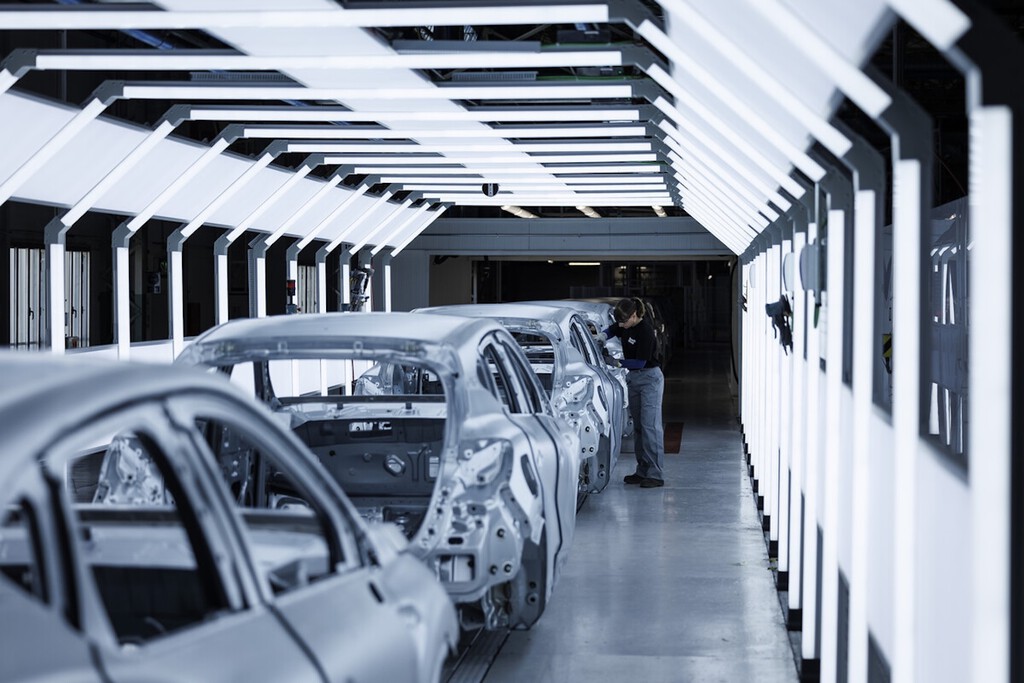 La mítica planta de Renault en Valladolid se «reinventa» con un viejo conocido: el motor de combustión